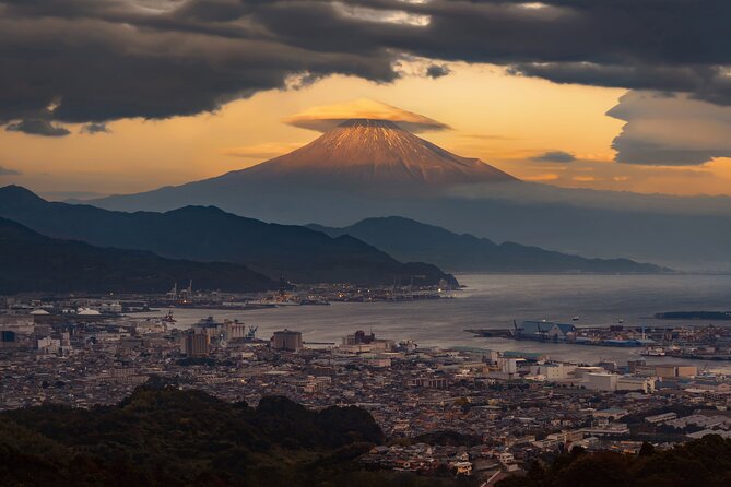 Group 1 Day Tour of Mt. Fuji and Hakone: Onsen, Arts, and Nature