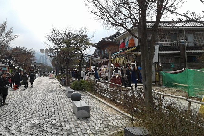 Gwangyang Maewha Flower and Jeonju Hanok Village 1 Day Trip From Seoul - Transportation and Comfort