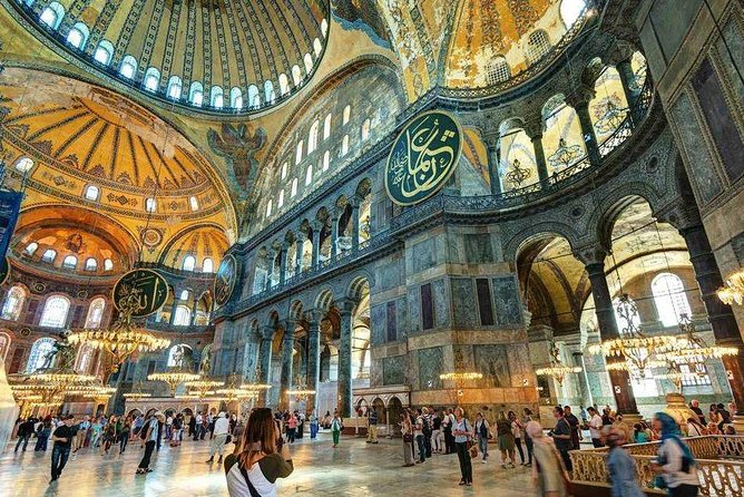 Hagia Sophia, Blue Mosque & Grand Bazaar Half-Day Tour of Istanbul