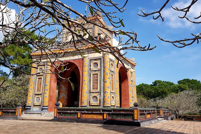 Half-Day Hue Boat Tour: Thien Mu Pagoda and Dong Khanh Tomb