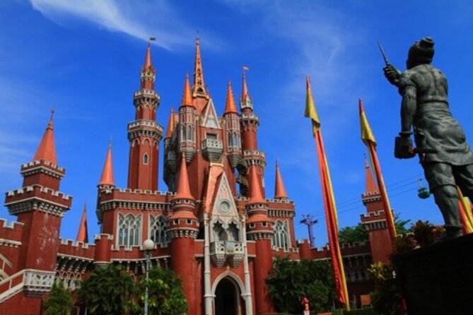 Half Day Private Tour Indonesia in a Minute - Included in the Tour