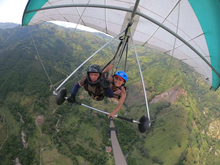 Hang Gliding Flight – Medellín