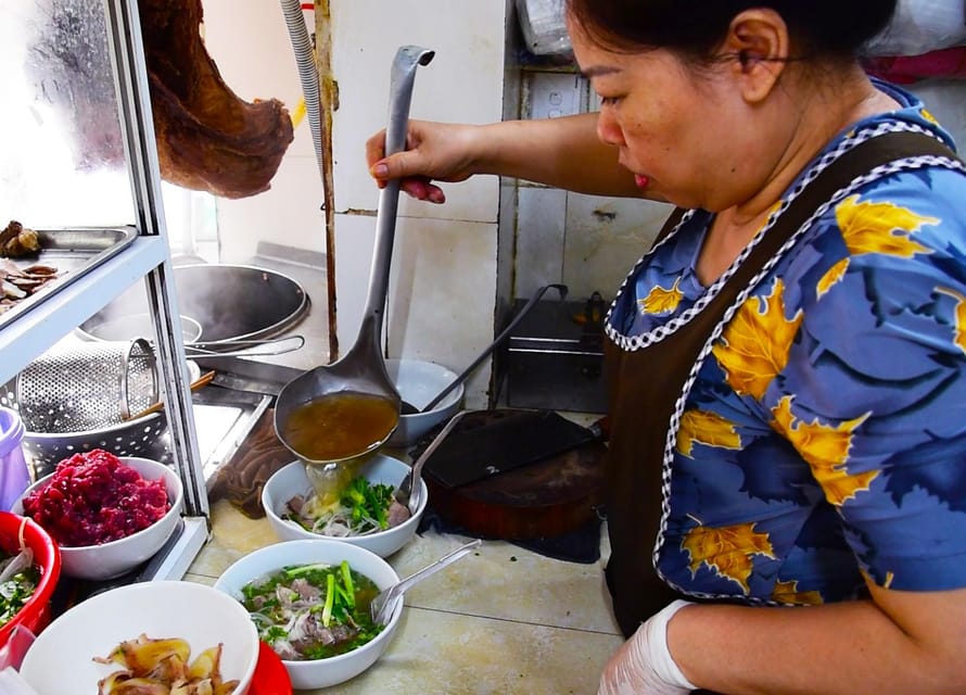 Hanoi: Culinary Stroll in French (3 Hours)