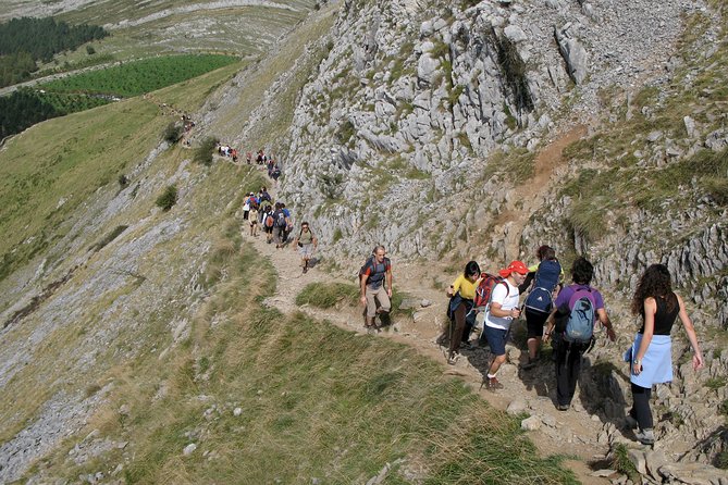 Hernio Mountain Hiking in Small Group - Itinerary Details