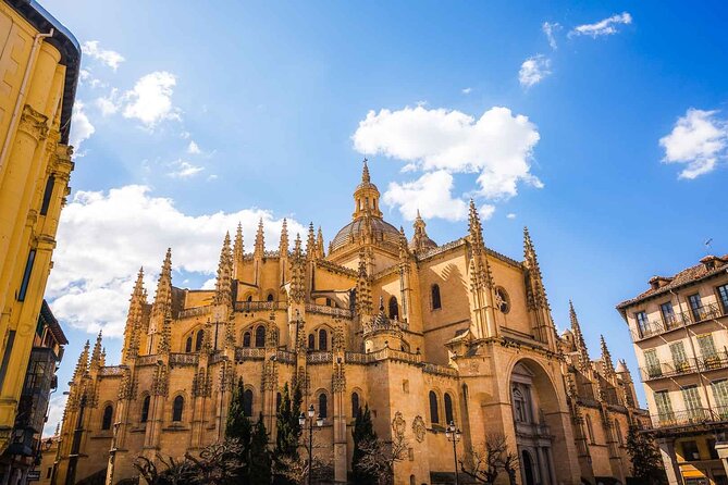 Hike & Visit Segovia - Exploring the Historic City of Segovia