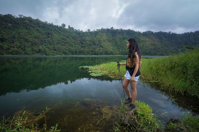 Hiking to Hule Volcanic Lagoon