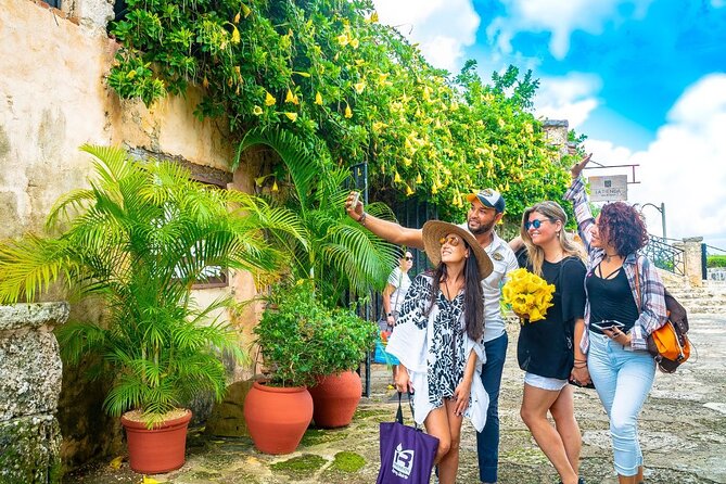 Hispaniola Island Discovery Tour