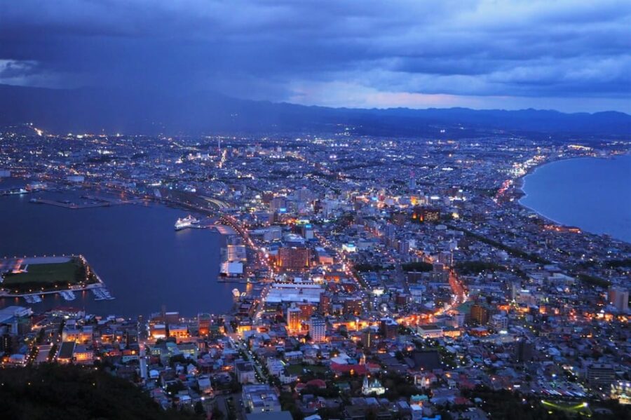 Hokkaido Hakodate 2D1N Cherry Blossoms Bus Tour From Sapporo