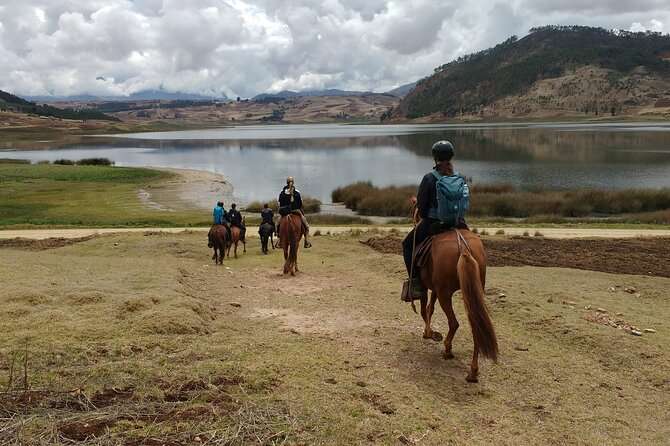 Horseback Riding in Miradores Del Valle Del Cusco, Peru