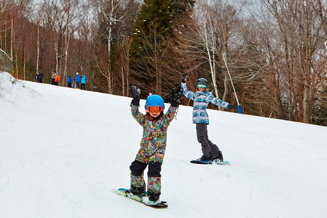 Junior Snowboard Rental Package for Salt Lake City – Cottonwood Resort