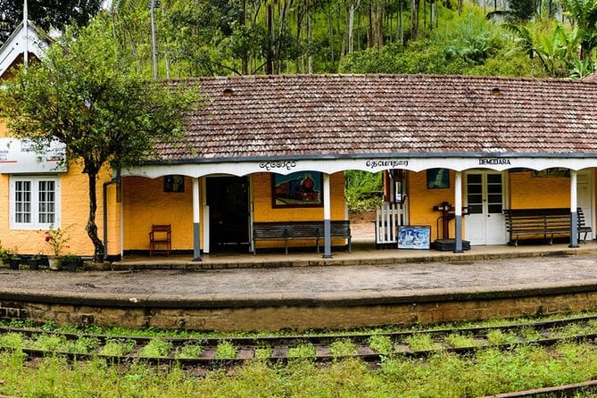 Kandy to Ella Train Tickets (2nd Class)