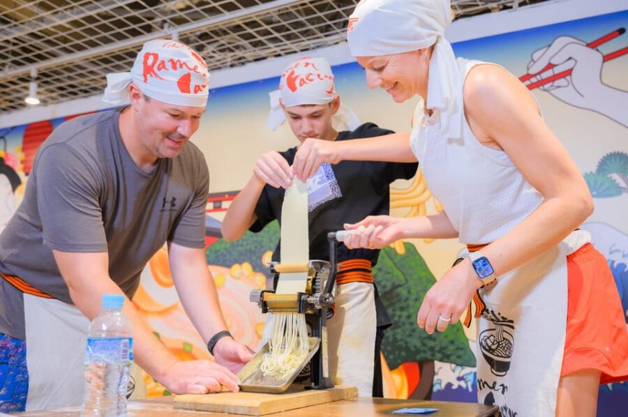 Kyoto: Ramen Cooking Class at a Ramen Factory With Souvenir