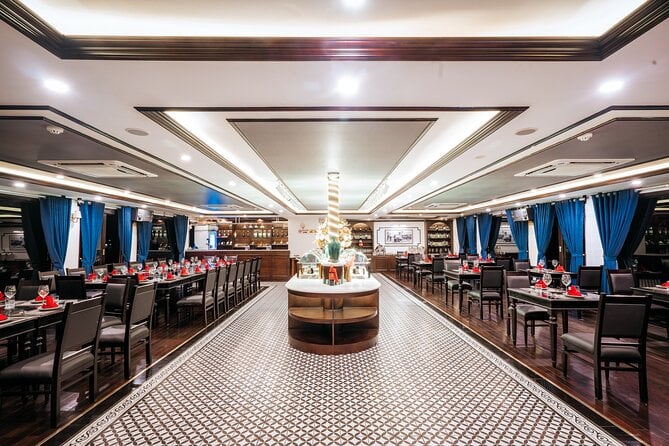 La Castella Cruise – 2 Days 1 Night Tour From Hanoi