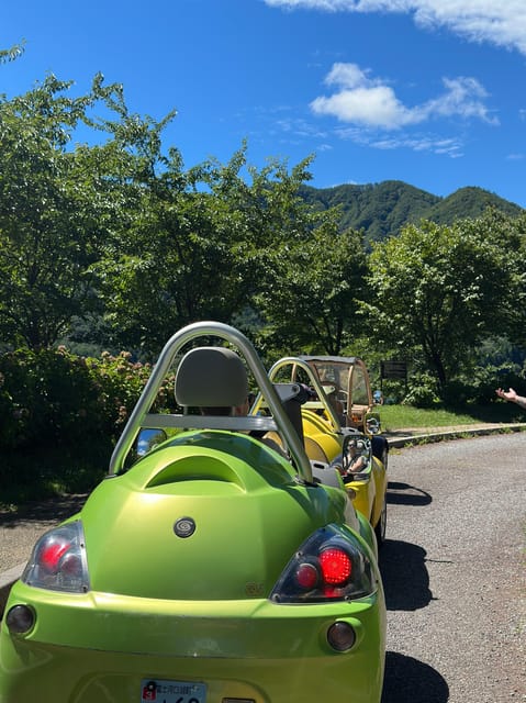 Lake Kawaguchiko: Electric Mini Car Guided Tour - Tour Overview and Pricing