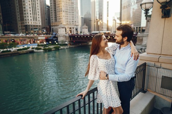 Love Is in the Windy City – Chicago Walking Tour
