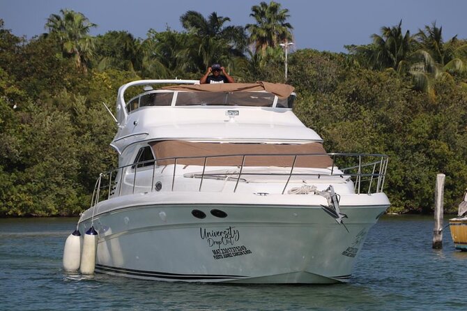 Luxury Yacht in Paradise and Snorkel by Isla Mujeres
