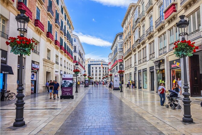 Malaga Highlights Exploration Game and Tour