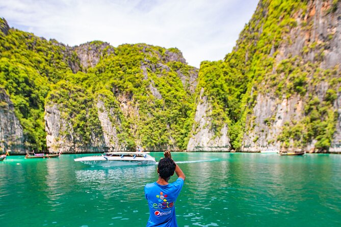 Maya Bay, Phi Phi & Bamboo Island Premium Trip by Seastar From Phuket