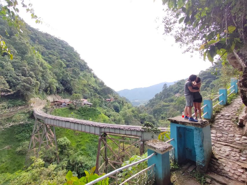 Medellín: Full-Day Mountain Bike Tour With Lunch - Tour Overview