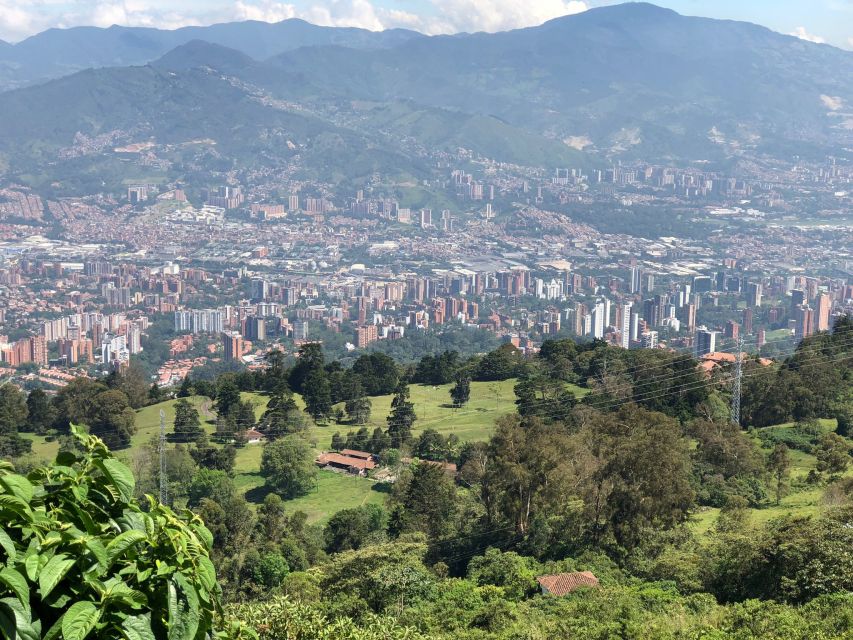Medellín: Half-Day Private Colonial Towns Tour - Tour Overview
