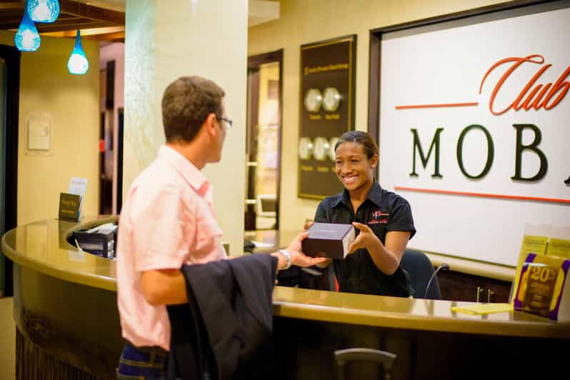 Montego Bay: Club Mobay VIP Departure Lounge Experience - Overview and Pricing