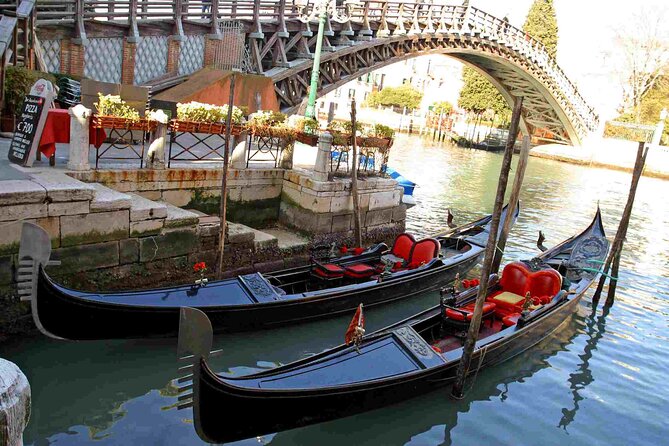 Morning City Walking and Gondola Ride Tour in Venice - Tour Overview and Highlights