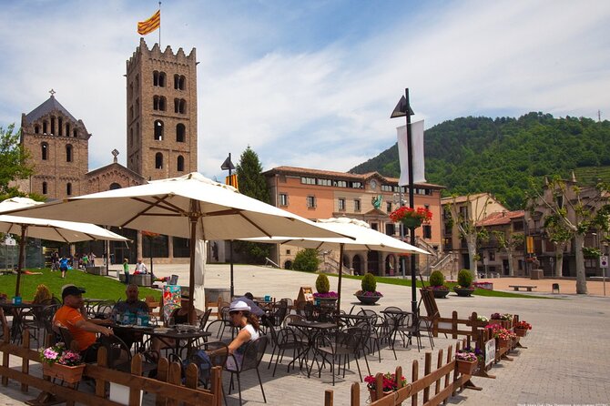 Mountains, Towns and Art Multiday Trip From Girona