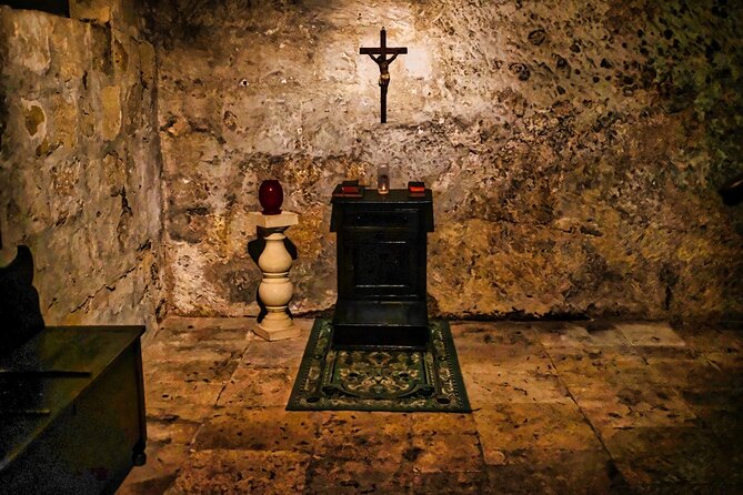 Mysteries in a Valletta Monastery - Guided Tour - Architectural Wonders and Intricate Designs