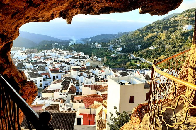 Ojen Private Walking Tour by Tours in Malaga