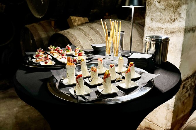 Palma Distillery Tour With 6 Spirits and Gourmet Tapas Tasting