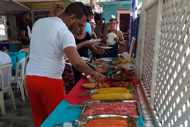 Parada Maria Y Miguel and the Limón Waterfall Tour From Samana