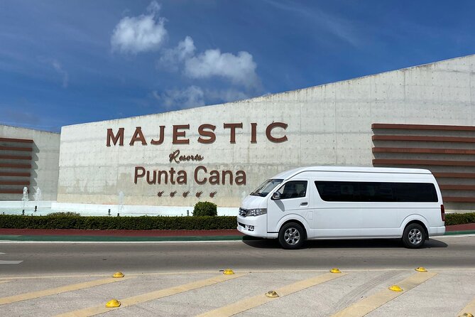 Pcrt-Transfer From Punta Cana Airport to Hotel