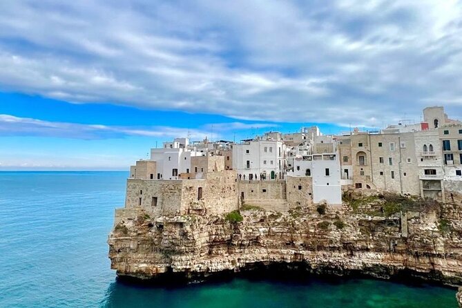 Polignano a Mare Luxury Boat Tour, Aperitif, Diving and Snorkeling