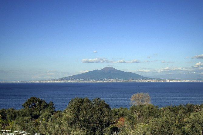 Pompeii, Food and Wine - Exploring the Ruins of Pompeii