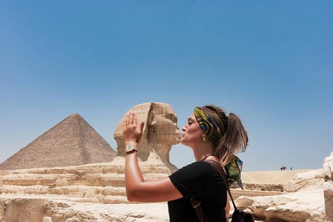 Private 8 Hours Giza Pyramids, Egyptian Museum, and Bazaar From Cairo Airport