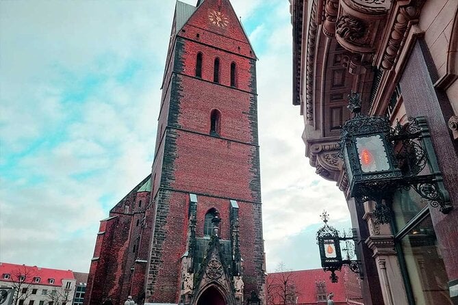 Private Digital Audio Book Scavenger Hunt in Hanover Old Town - Tour Overview