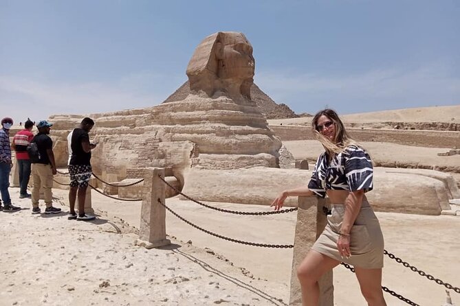 Private Half-Day Guided Tour to Giza Pyramids and Sphinx With Female Guide - Pickup and Drop-off