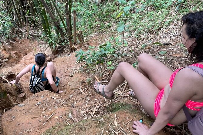 Private Hike in the Rainforest to Waterslides - Location and Tour Guide