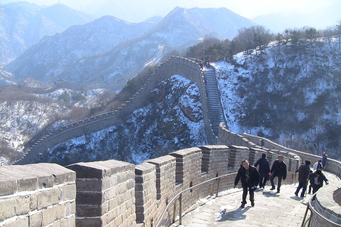 Private Longqingxia Gorge Cruise and Great Wall One Day Tour - Tour Overview