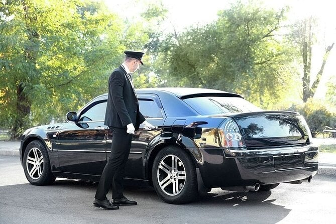 Private One-Way Airport Transfer From Zurich Airport to Zurich