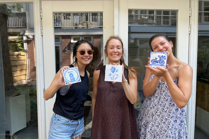 Private Souvenir Creation in Dutch Delft Blue From Netherlands