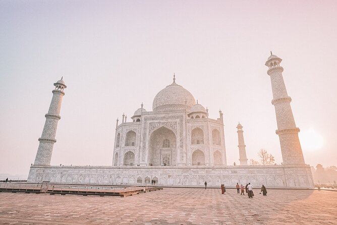 Private Taj Mahal Sunrise Tour From Jaipur