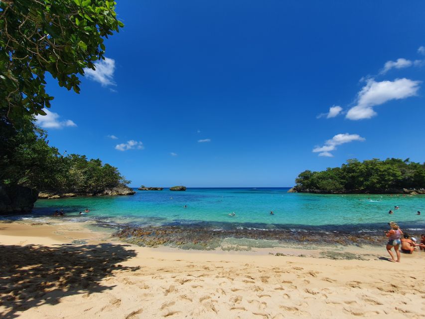 Private Tour: Dudu Cenotes + Playa Grande Beach + Much More