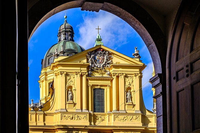 Private Tour Munich Residenz Palace Museum and Treasury