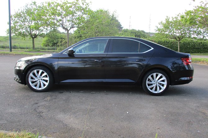 Private Transfer From a Coruña Airport to a Coruña City