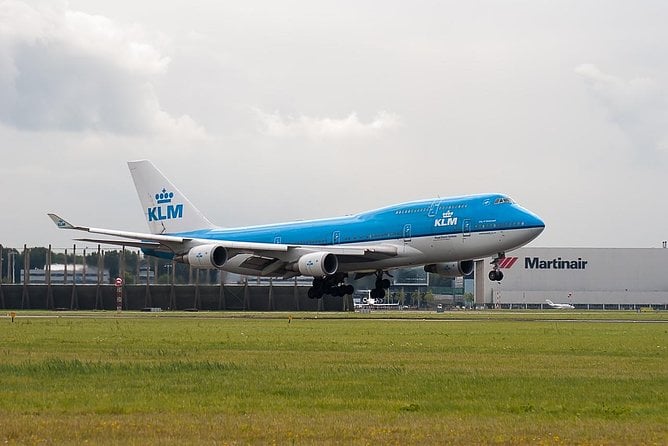 Private Transfer From Amsterdam to AMS Amstrdam Schiphol Airport - Service Overview