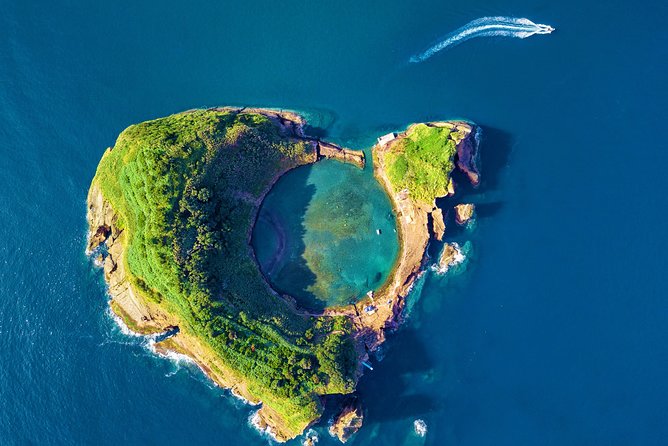 Private Transfer From Azores (Pdl) Airport to Povoação - Pricing and Payment