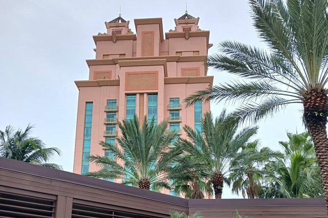 Private Transport to Airport, Hotel, Port in Nassau Bahamas