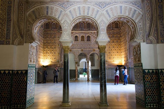 Seville Pass: Cathedral + Alcazar + Flamenco Show