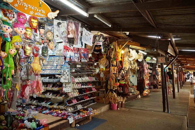 Skip the Line Admission Ticket of Ayothaya Floating Market